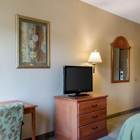 Quality Inn Brookings-University Buitenkant foto
