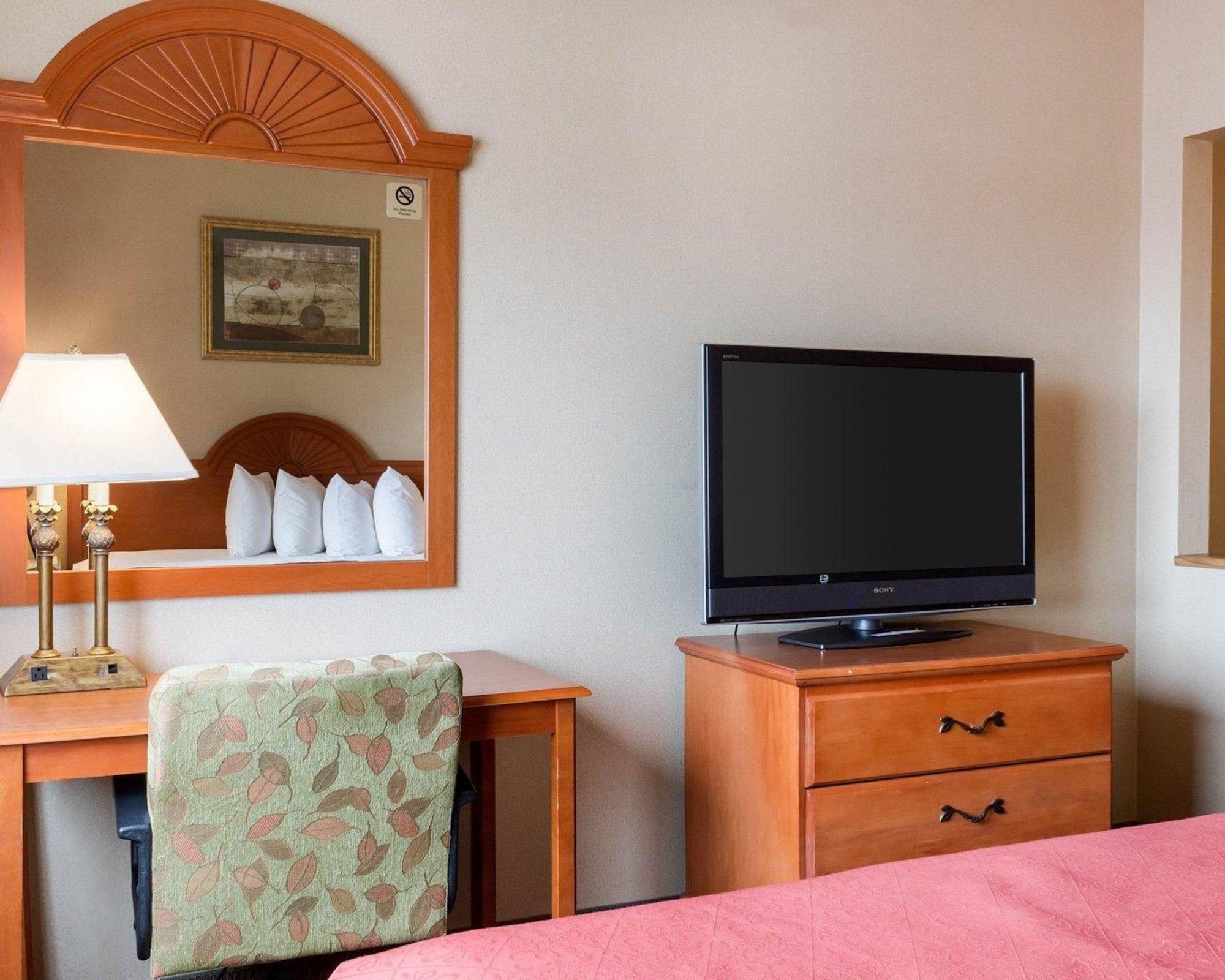 Quality Inn Brookings-University Buitenkant foto