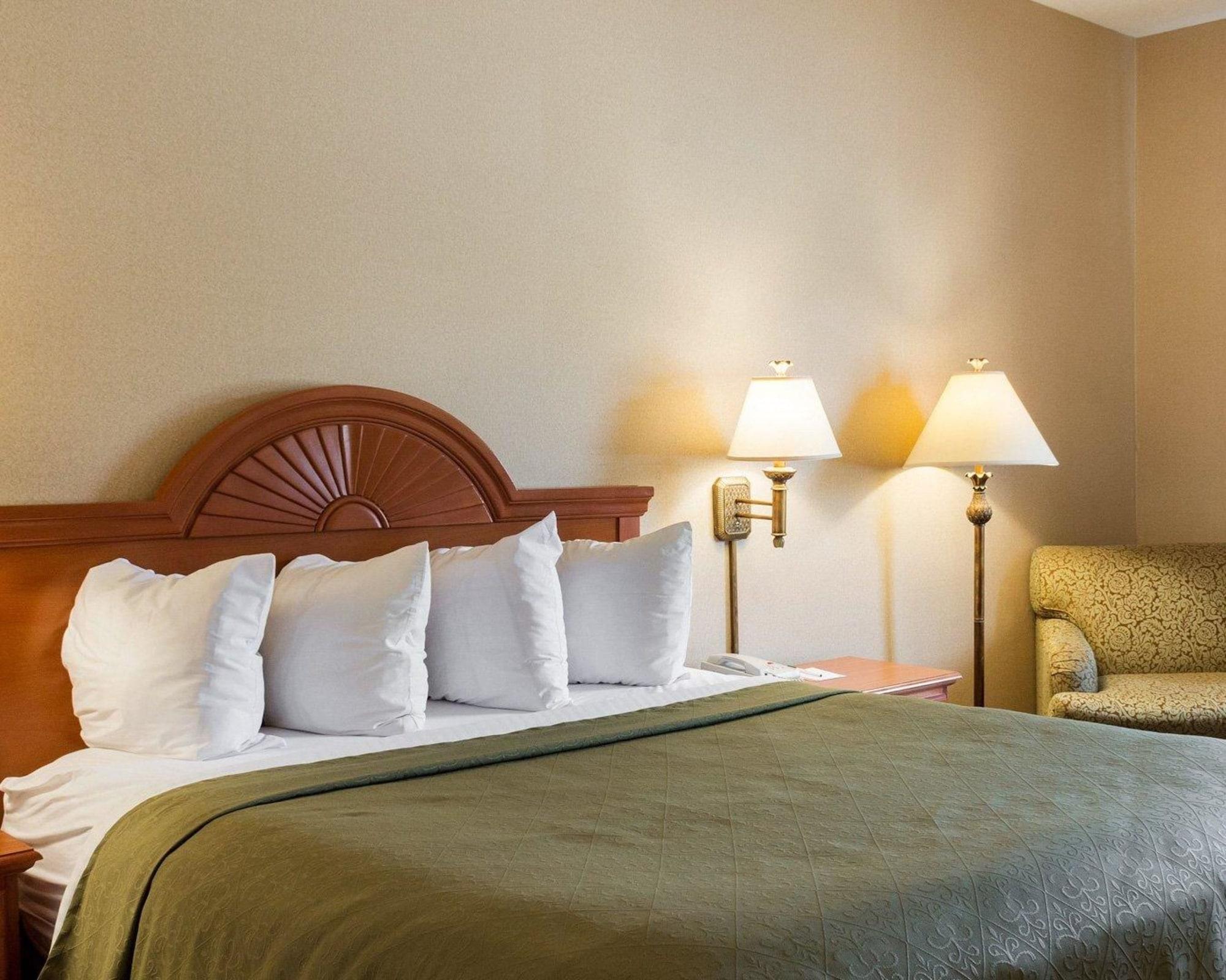 Quality Inn Brookings-University Buitenkant foto
