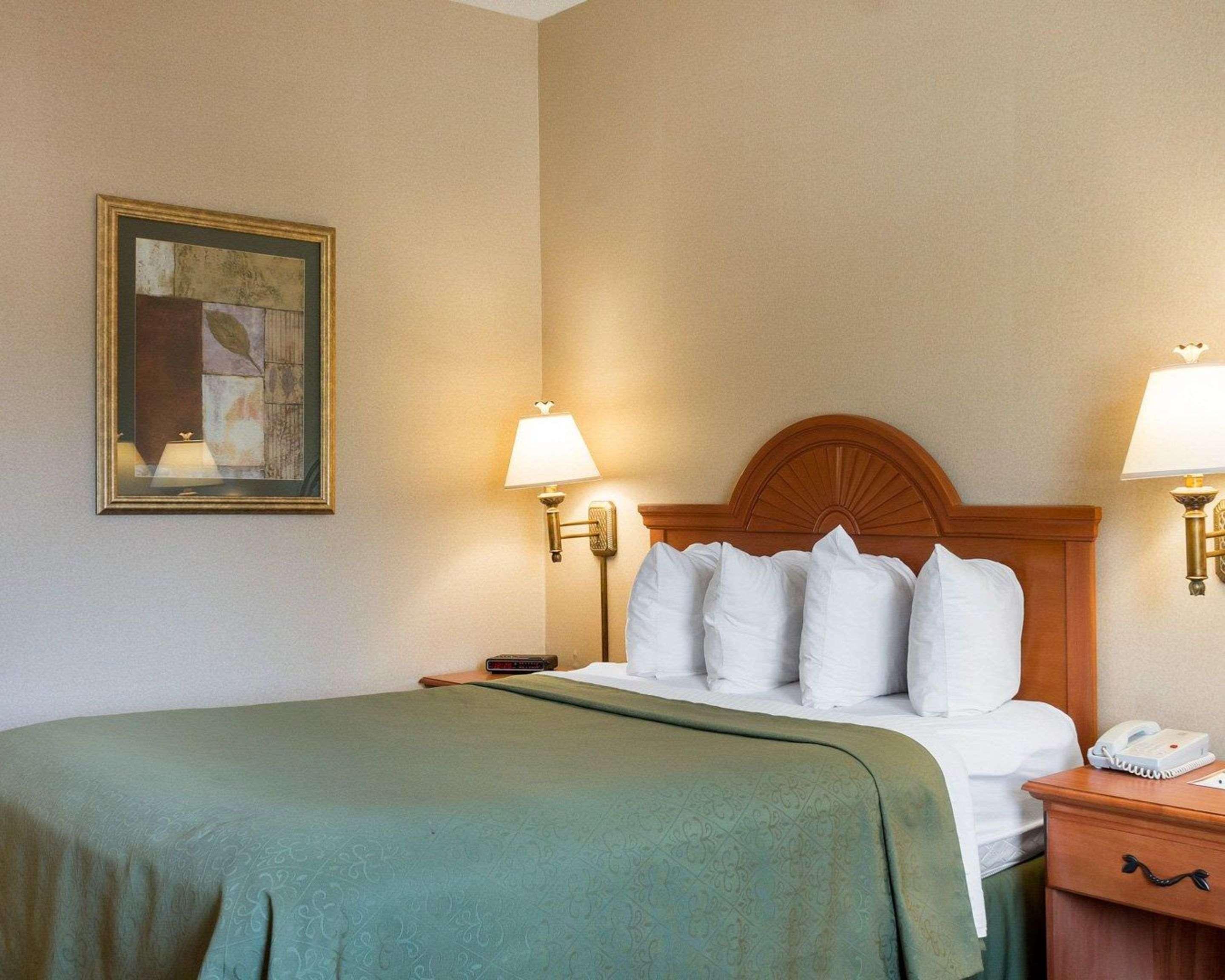Quality Inn Brookings-University Buitenkant foto