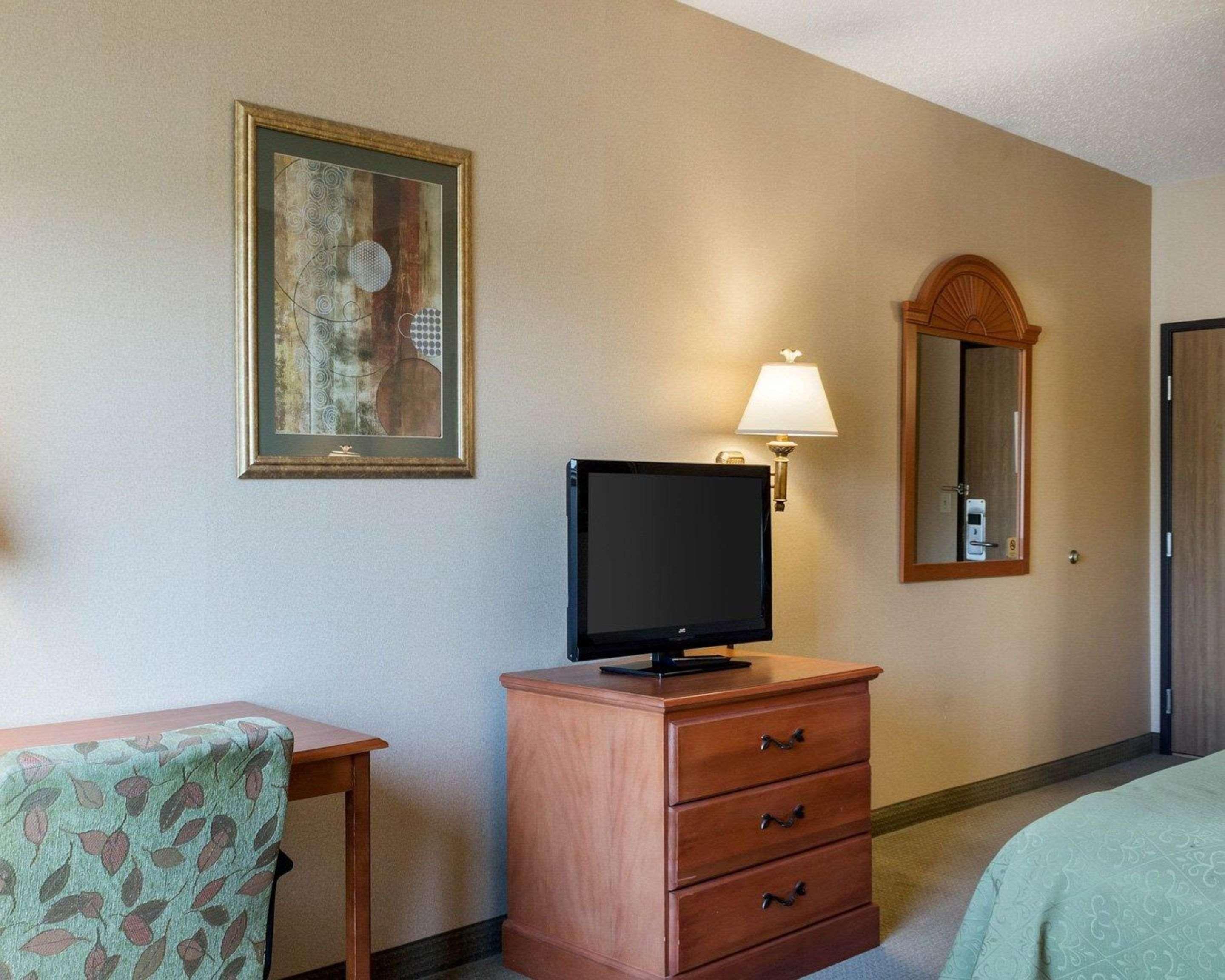 Quality Inn Brookings-University Buitenkant foto