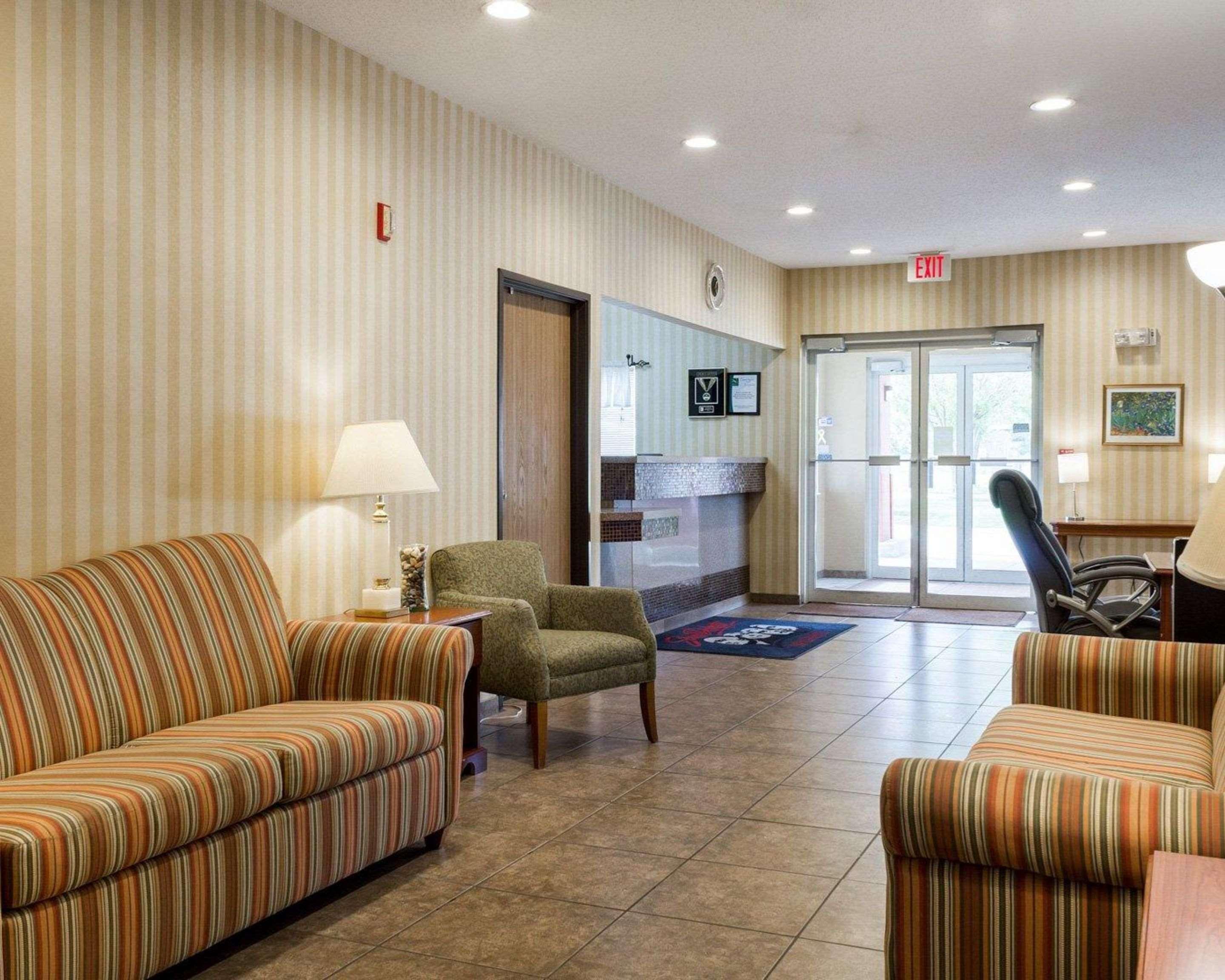 Quality Inn Brookings-University Buitenkant foto
