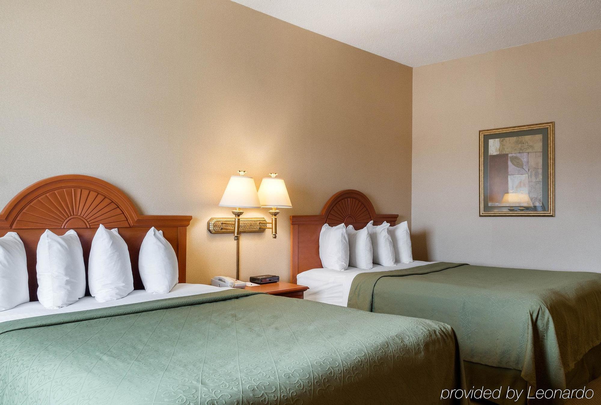 Quality Inn Brookings-University Buitenkant foto