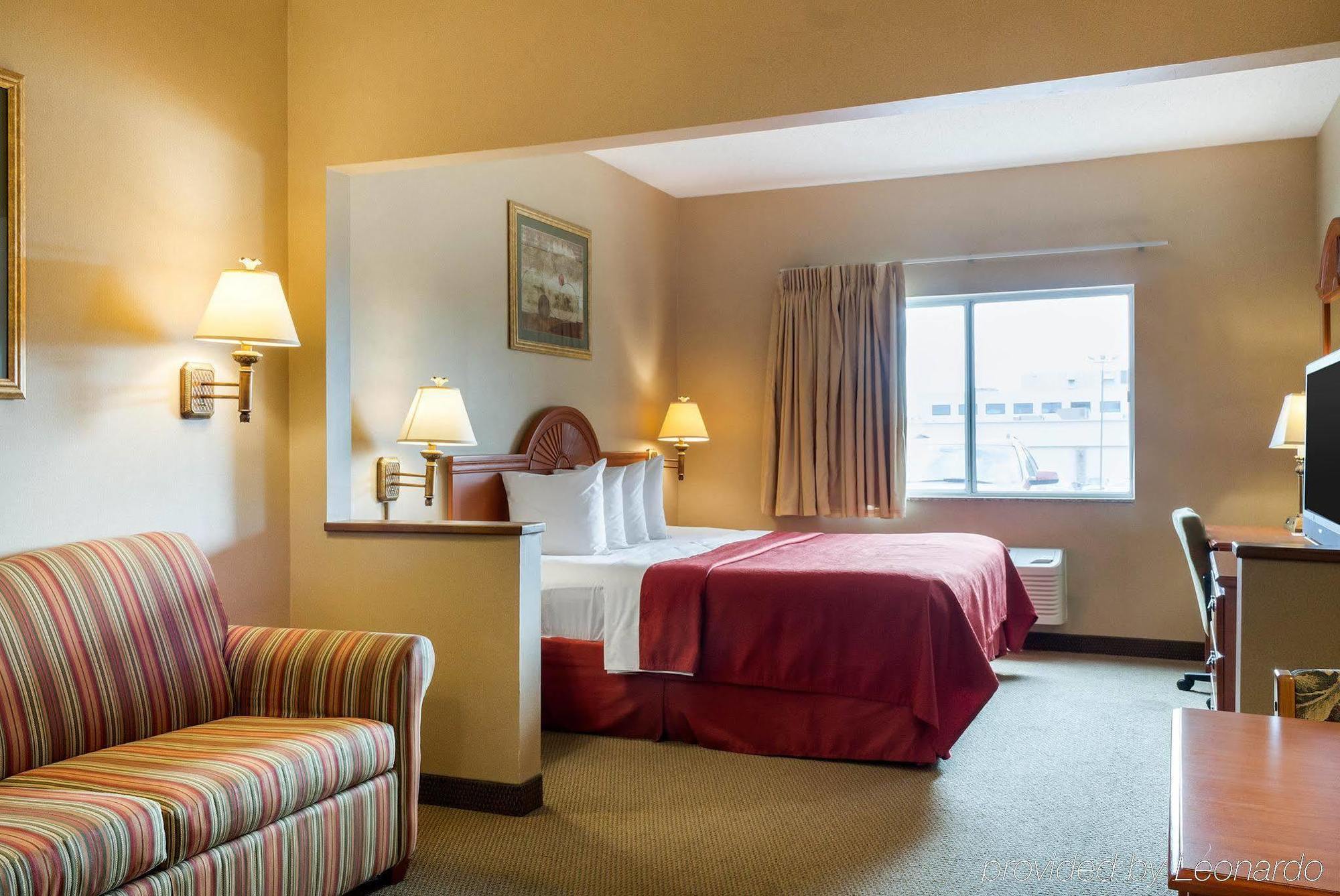 Quality Inn Brookings-University Buitenkant foto